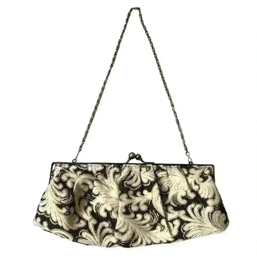 Women's Clutch Purse Evening Bag Kiss Lock Chain Cream Black Gold Lightweight - Picture 1 of 7